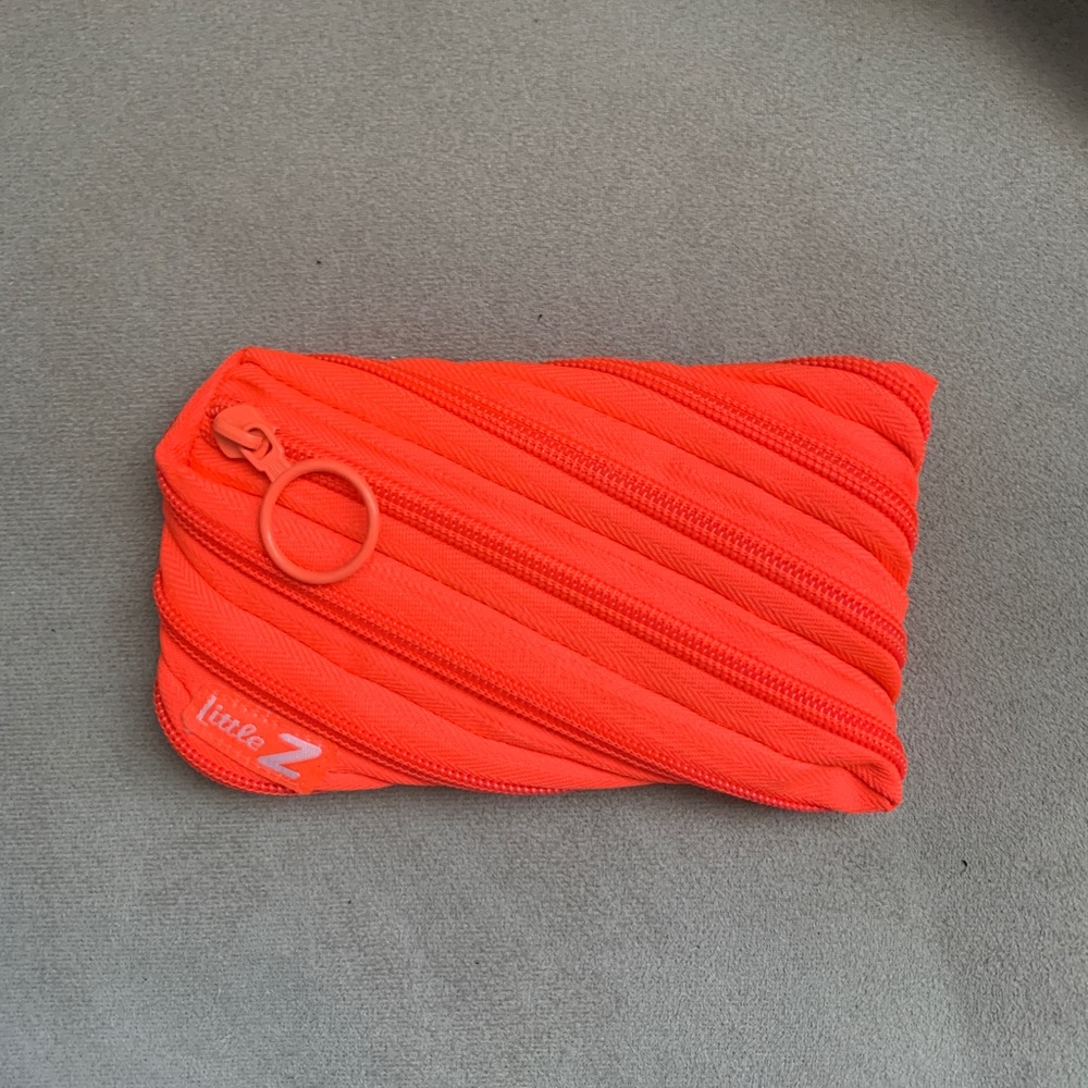 Zipit Pouch